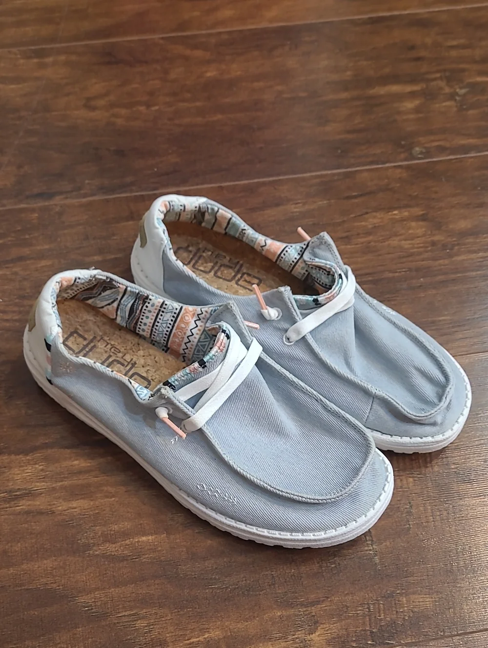 Hey Dude Men's Light Gray Canvas Slip-On Loafers with Patterned Lining Size 9